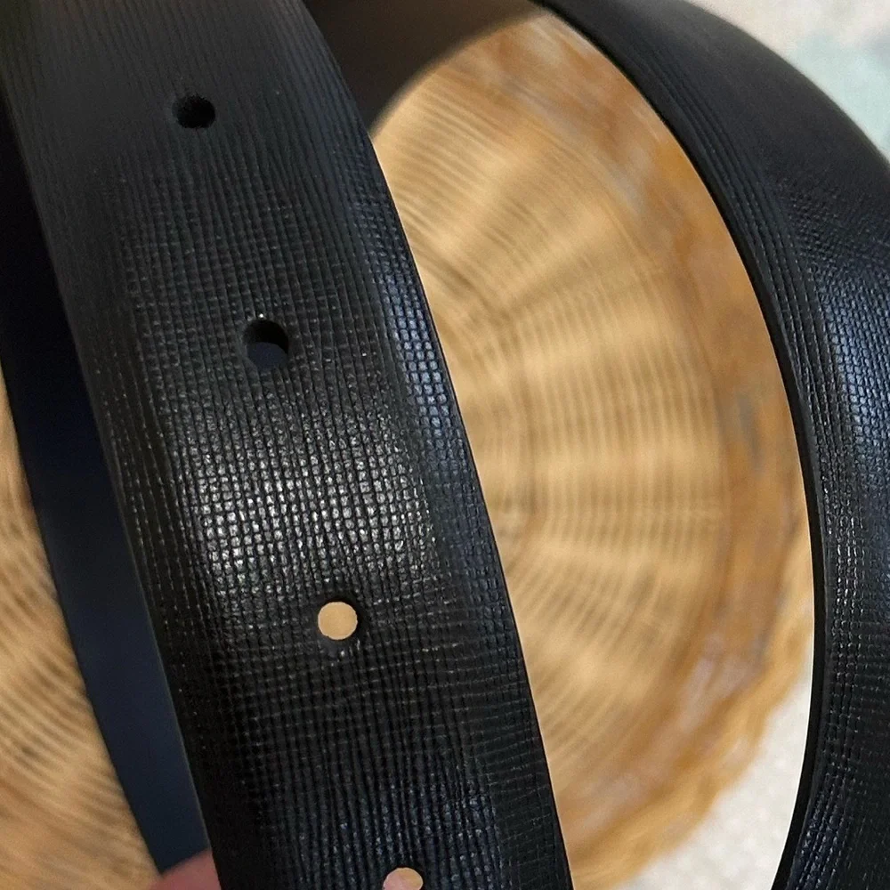 Original Penguin Full Grain Cowhide Lined on Genuine Leather Black Belt 34/85